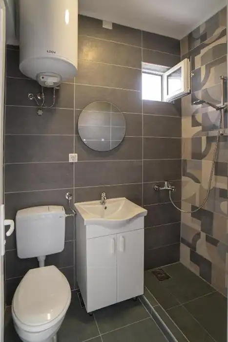 Fox Apartment thumbnail 11