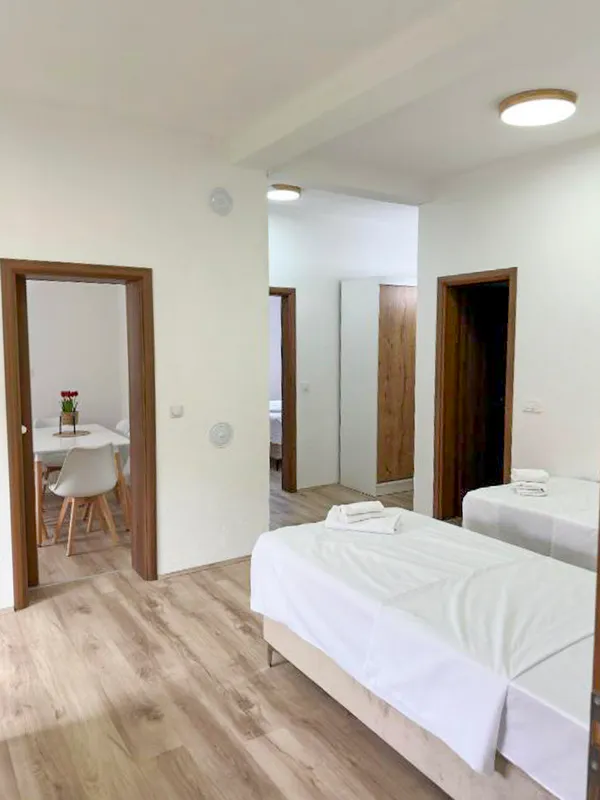 Kalinovi Apartments thumbnail 2