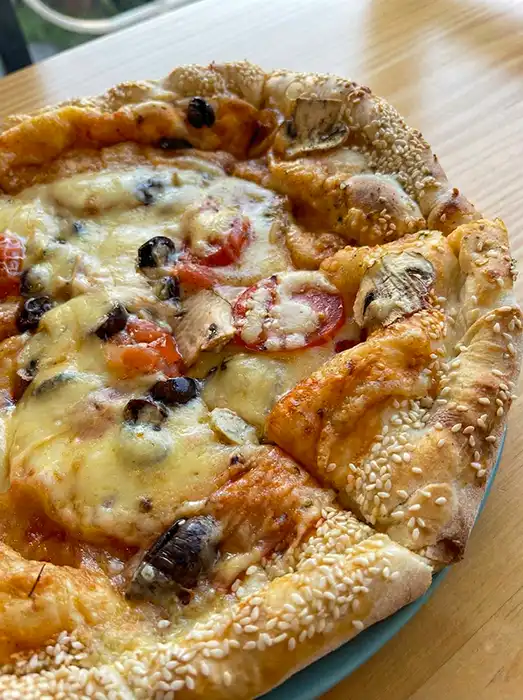 Pizza Capri thumbnail 8